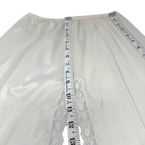 Vintage Slip Skirt Womens M Cream Lace Deep Slits Silky Nylon Lingeriecore Fairy - Picture 7 of 10